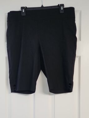 Ruby Rd. Black Ponte Bike Shorts